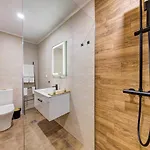 Apartment Skyday Penthouse Deluxe At Oak Smolyan