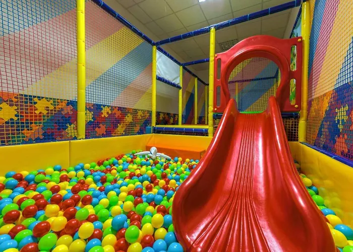 Apartment Skyday Penthouse Deluxe At Oak Smolyan